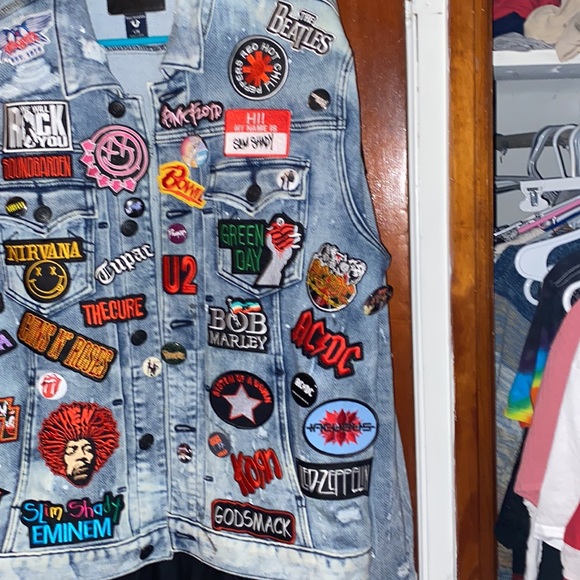CUSTOM MADE DENIM JACKETS HATS BACKPACKS PURSES TEES HOODIES ⭐️🔥🎶🎧🎸🏈🏀⭐️🔥 - Picture 5 of 13